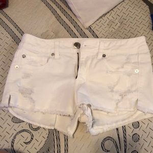 White American eagle shorts